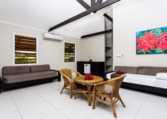 Plantation Island Resort - Accommodation - 2 Bedroom Garden Bure